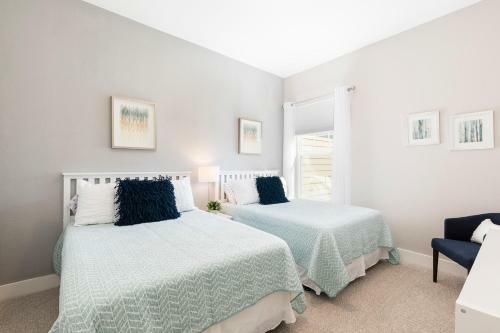 Summerville Resort By Columbia Management