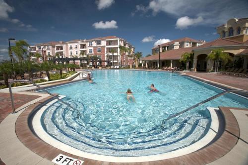 Cayview Three-bedroom Apartment 229