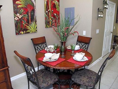 Windsor Hills 7667 Os - Three Bedroom Home