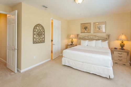 Shoreway Loop L 1005-three Bedroom Apartment