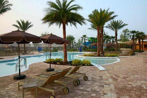 Regal Oaks Resort By Blue Ribbon Management