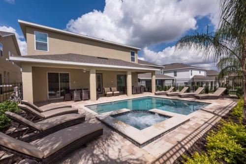 Wilmington Villa 7645