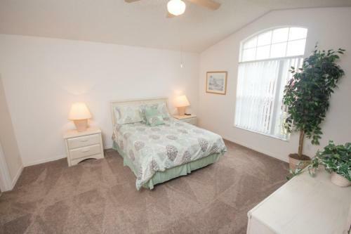 Karen's Rolling Hills Villa - Four Bedroom Home