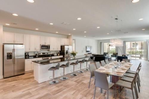Wilmington Villa 7641