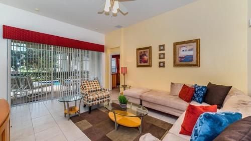 Comrow Dwelling 7738