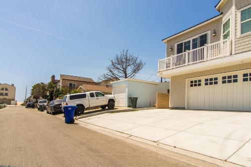 117g - 595506 Beautiful Cape Cod At Silverstrand