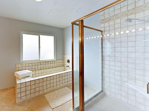 2311 Victoria Avenue Home