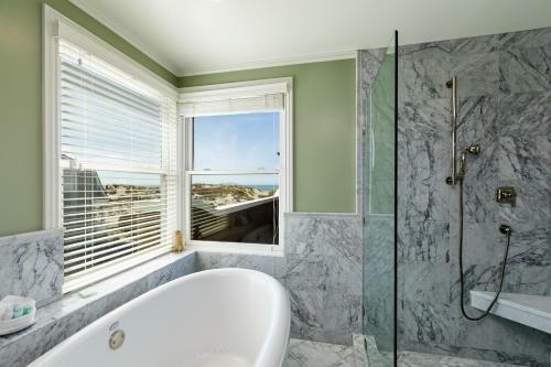 1621mbr - 906566 Hamptons West On Oxnard Shores
