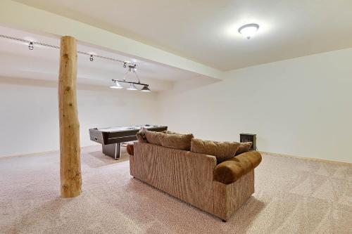 Bear Paw Lodge