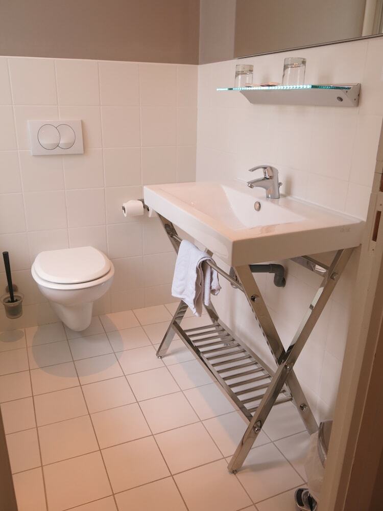 Hotel Moderna