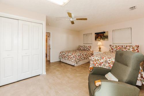 Ocean Place #v453106