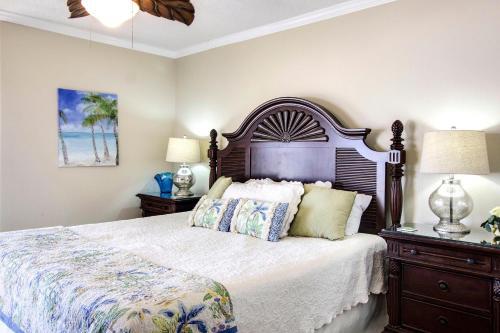 Gulf Gate Unit #212