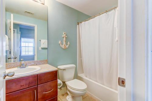Laketown Wharf #1306