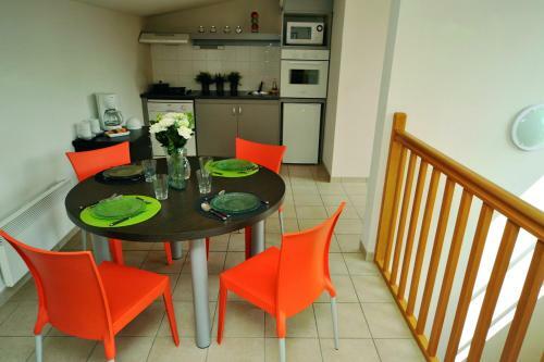 Hotel Park & Suites Confort Grenoble - Meylan