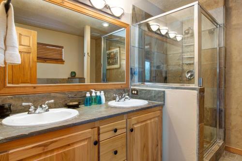 Bobsled Townhome #5501