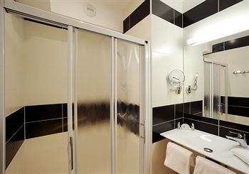 Comfort Hotel Saintes