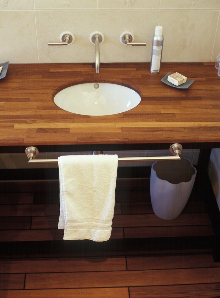 Hotel Genovese