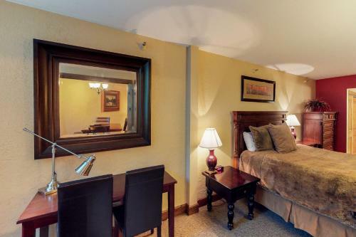 Hotel Silver King Condo