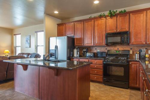 Bear Hollow Home #5557