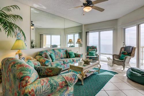 Beachy Beaut At Emerald Isle