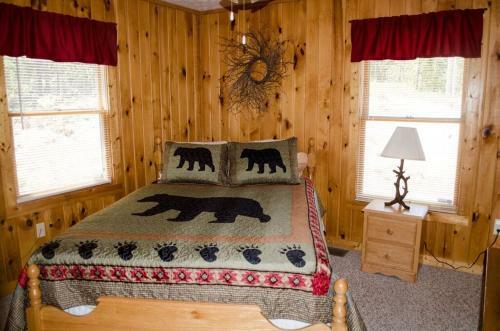 A Grand View From Above #225 - Two Bedroom Cabin