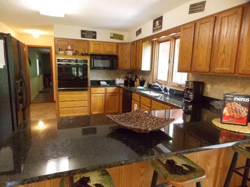 Wandering Bear Lodge Chalet
