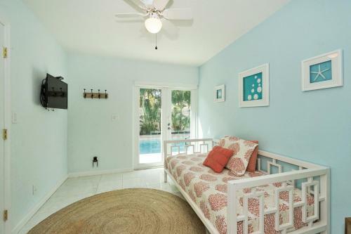 Affinity Robbins -five Bedroom Home