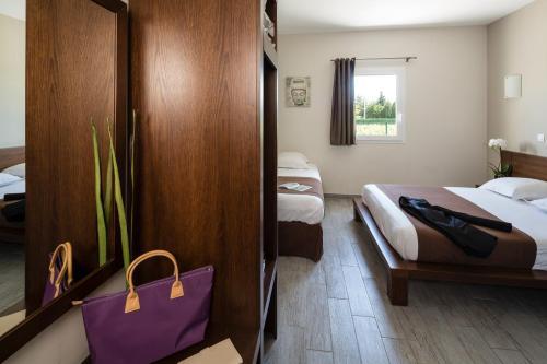 Inter-hotel Le Ya'tis