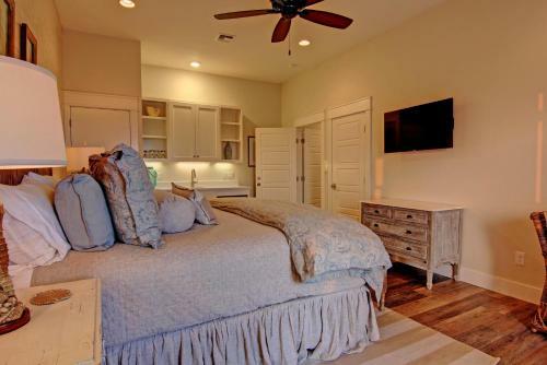 Cinnamon Shore- Seaside Dream 157 Se