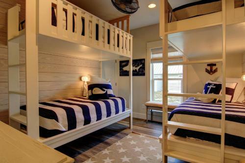 Cinnamon Shore- Seaside Dream 157 Se