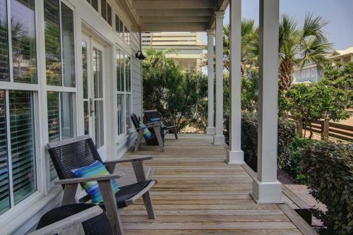 Cinnamon Shore- Lollygag 107 St