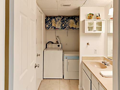 Apartamento Nelray Shores - One Bedroom Condo