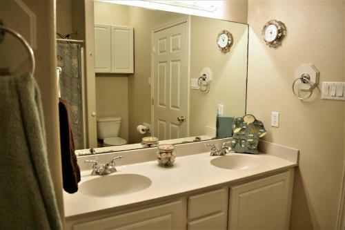 9th St Town House 601 - Two Bedroom Townhome