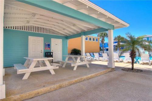 2525 S 11th St #82 Home