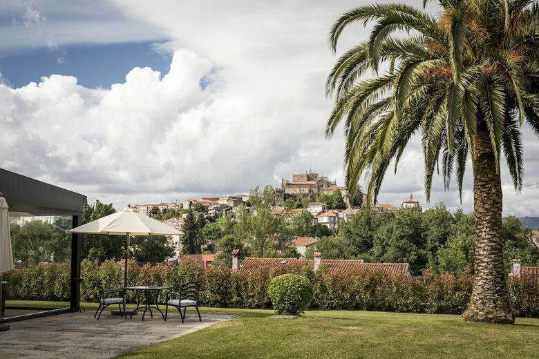 Hotel Parador De Tui