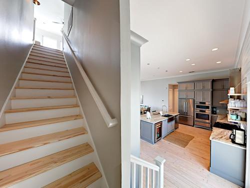 Bay Bay Blue Home