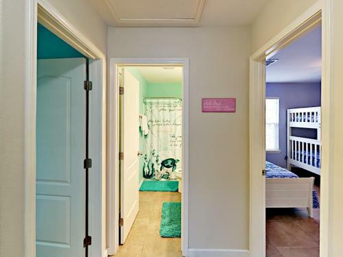 Doodle Digs - Three Bedroom Home