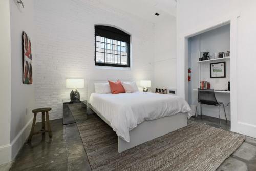 Bed & Breakfast Dye House Lofts
