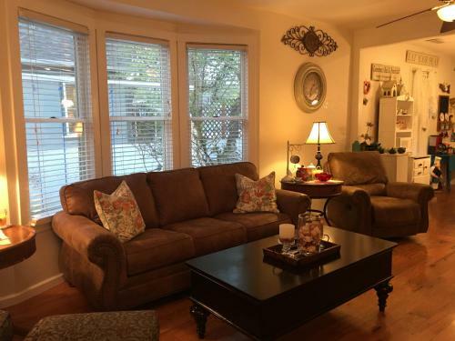 Virginia St. Dollhouse