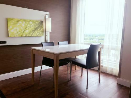 Hotel Wyndham Garden Fresh Meadows Flushing