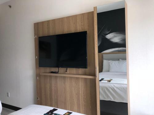 Hotel Ninety Five - Jfk Airport