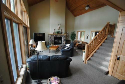 Deer Crossing - Hiller Vacation Homes