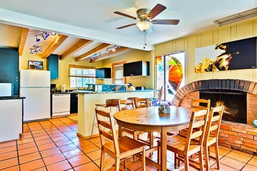 #363 - Poolside Paradise Three-bedroom Holiday Home