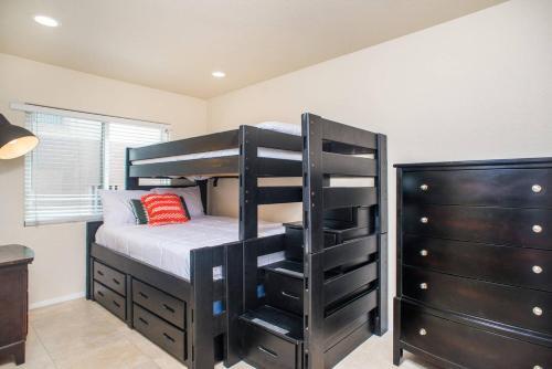 Apartamento Two-bedroom, One-bath Apt