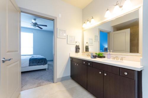 Downtown San Diego Cozy 2 Bedroom Apartment