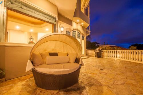 Sunset Villa II