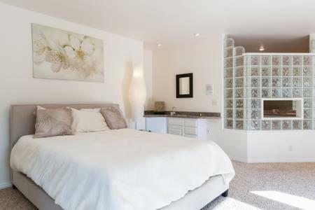 Villa Breathtaking Harbor Views-spacious Luxury!
