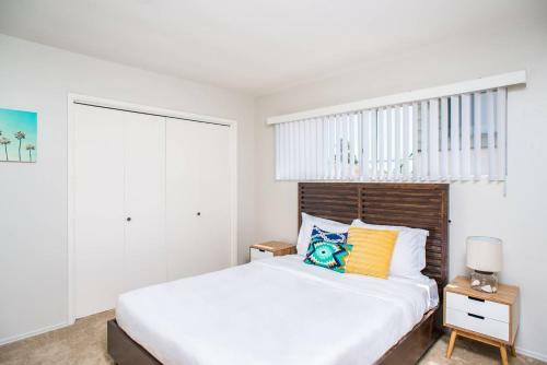 Three-bedroom In Point Loma