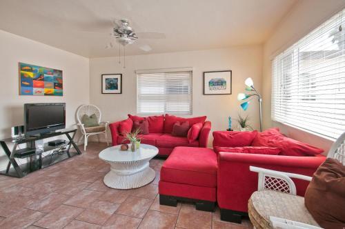 Rosewitha's Beach Hideaway