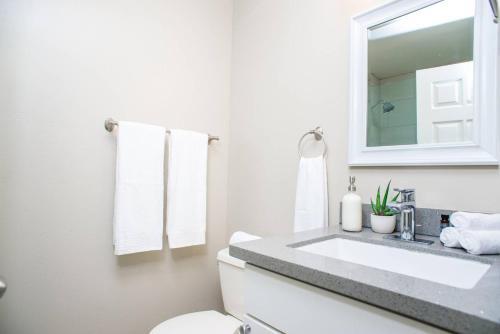 Three-bedroom, Three-bath Pacific Beach Home